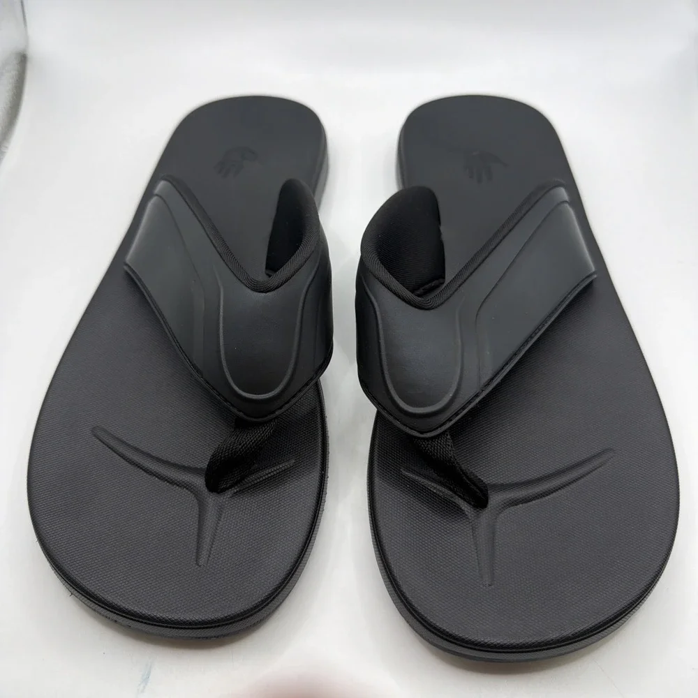 Body Glove Mens Flip Flops Sandals BLACK size 10. New